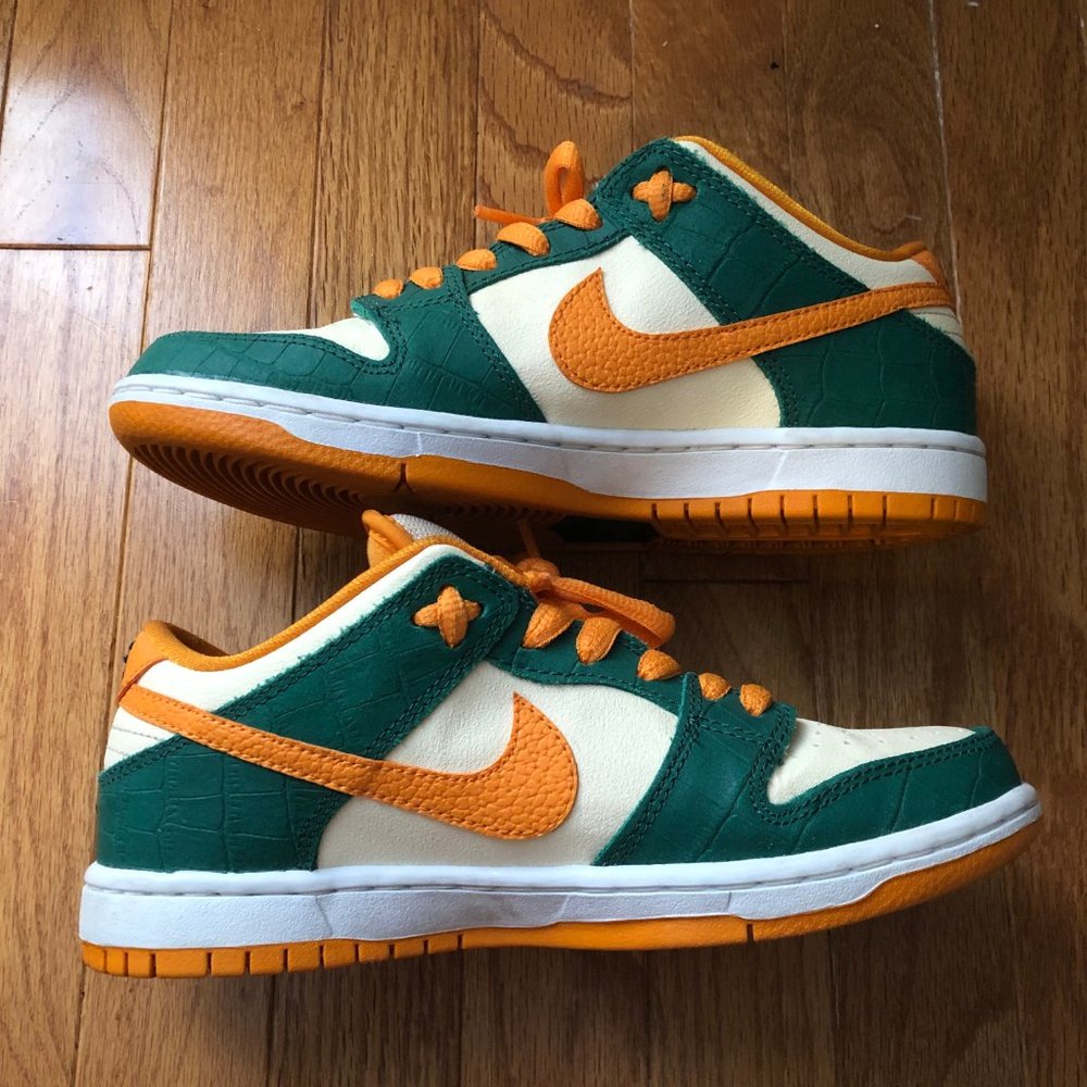 Nike Dunk SB Low Legion Pine Kumquat Size 5.5M/7W - Picture 7 of 9